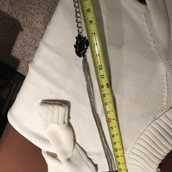 Necklace - Picture 4 of 5